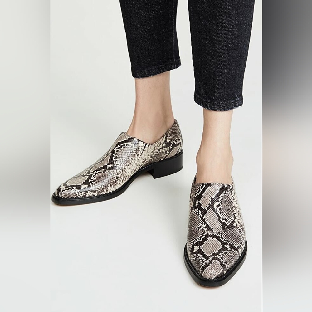 VINCE DELMAR FLATS